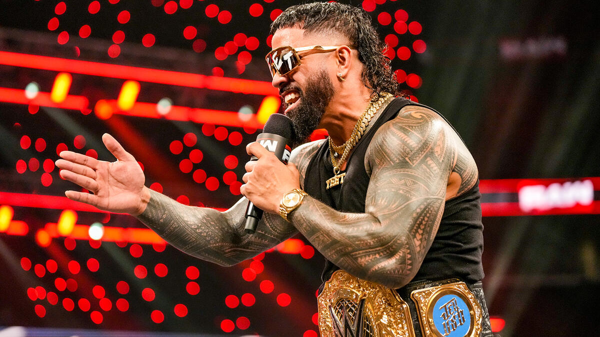 SPOILER: Na zápas o WWE World Heavyweight titul se začíná dělat fronta