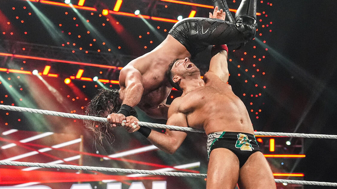 Videa (videos) - WWE RAW