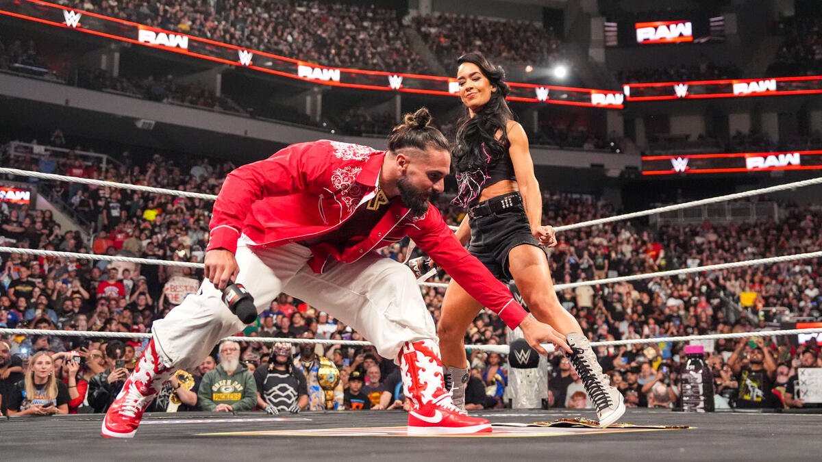 Videa (videos) - WWE RAW