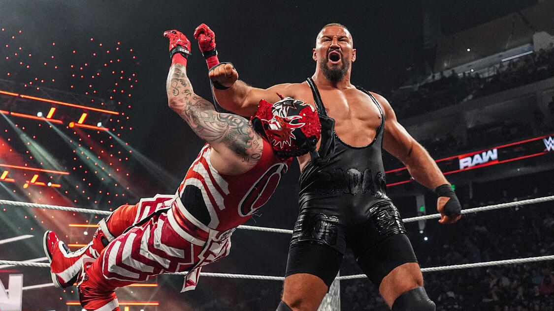 Videa (videos) - WWE RAW