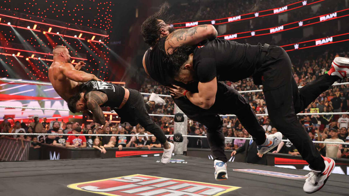 Videa (videos) - WWE RAW