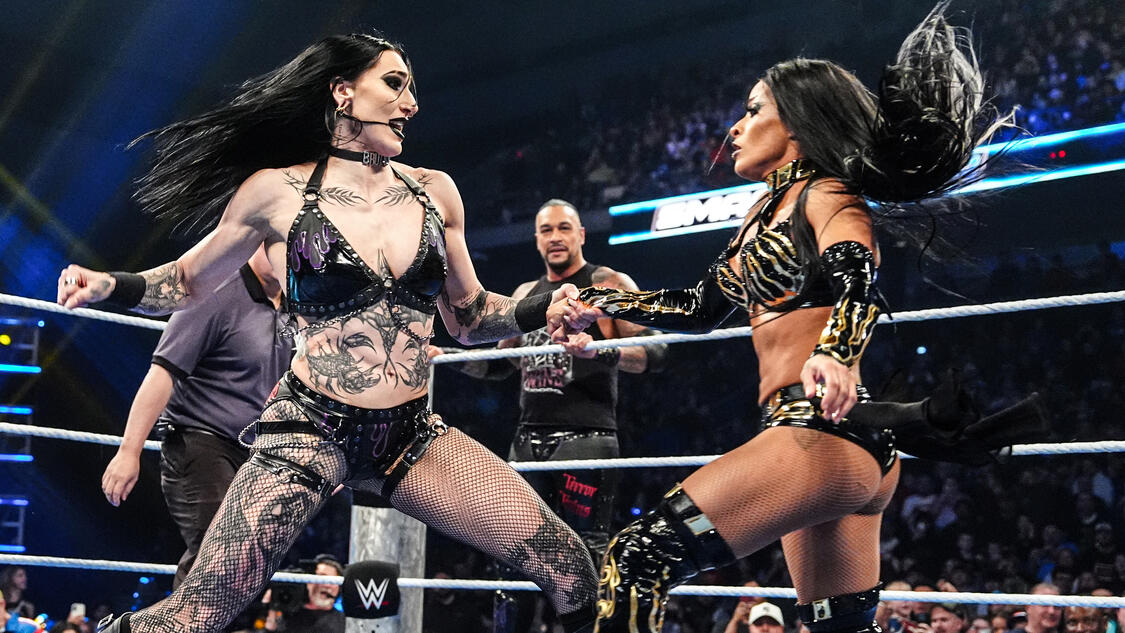 SmackDown (12.12.2025)