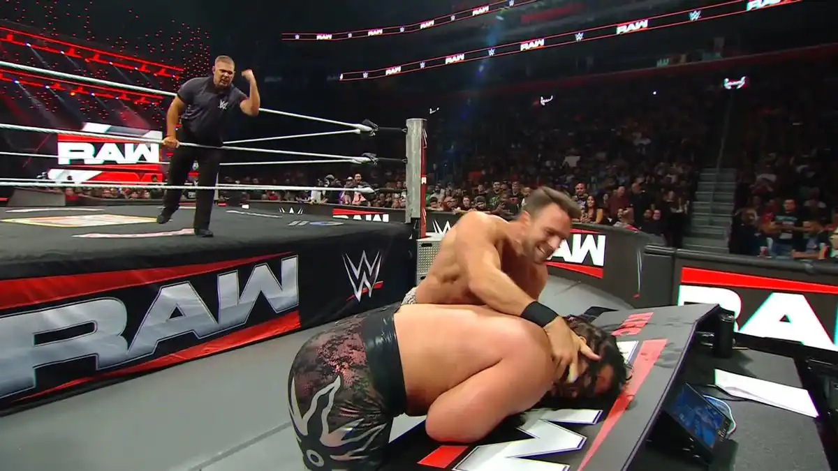 Videa (videos) - WWE RAW