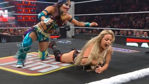 Kairi Sane & Liv Morgan