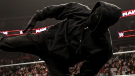 Maskovaný útočník