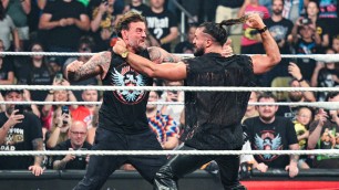 CM Punk vs. Seth Rollins