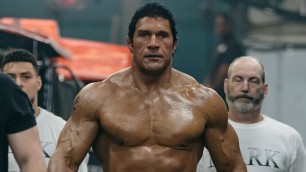 Dwayne „The Rock” Johnson jako Mark Kerr