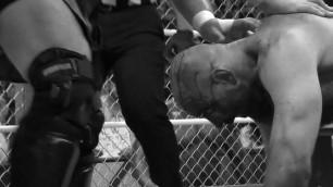 Samoa Joe vs. Jon Moxley