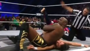 Shelton Benjamin vs. Mike Bailey