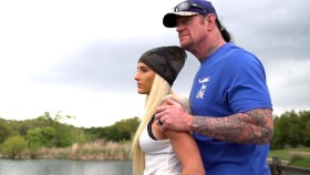 Michell McCool & Undertaker