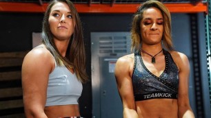 Tegan Nox & Dakota Kai