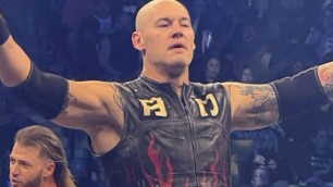 Biskup Dyer (Baron Corbin)