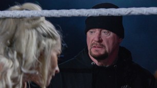 Michelle McCool & Undertaker