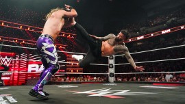 Videa (videos) - WWE RAW