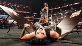 Videa (videos) - WWE RAW