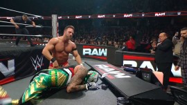 Videa (videos) - WWE RAW
